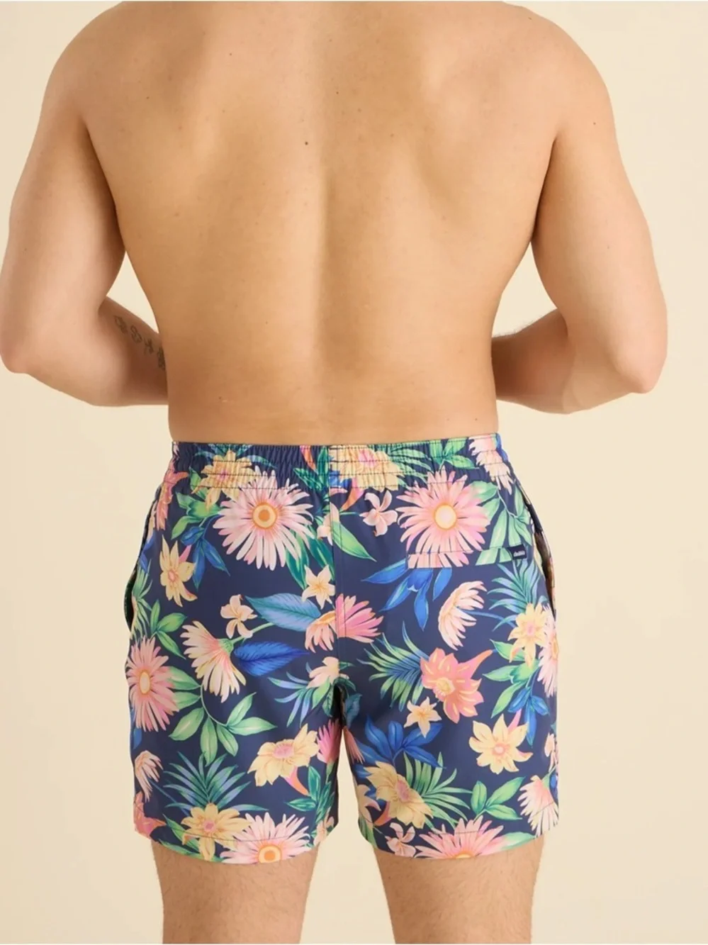 NWT chubbies Classic Swim Trunk The Big Bloomers Sz XL